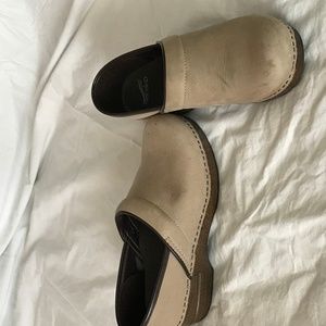 Tan Danskos